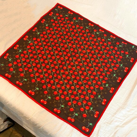 Louis Vuitton x Murakami Large Cherry Monogram Scarf NWT - Picture 4 of 7